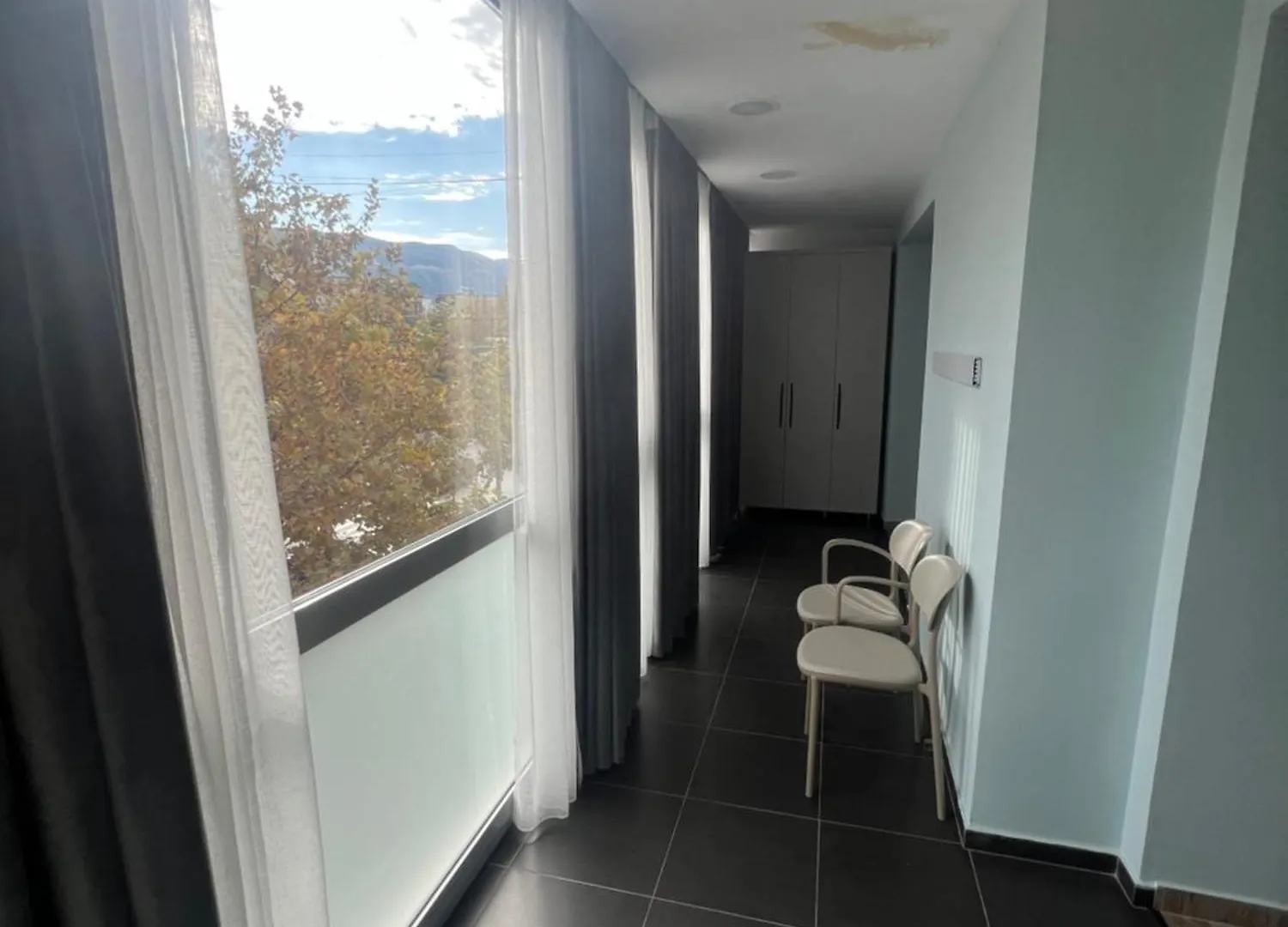Imperial Vlora酒店 0*, Vlorë